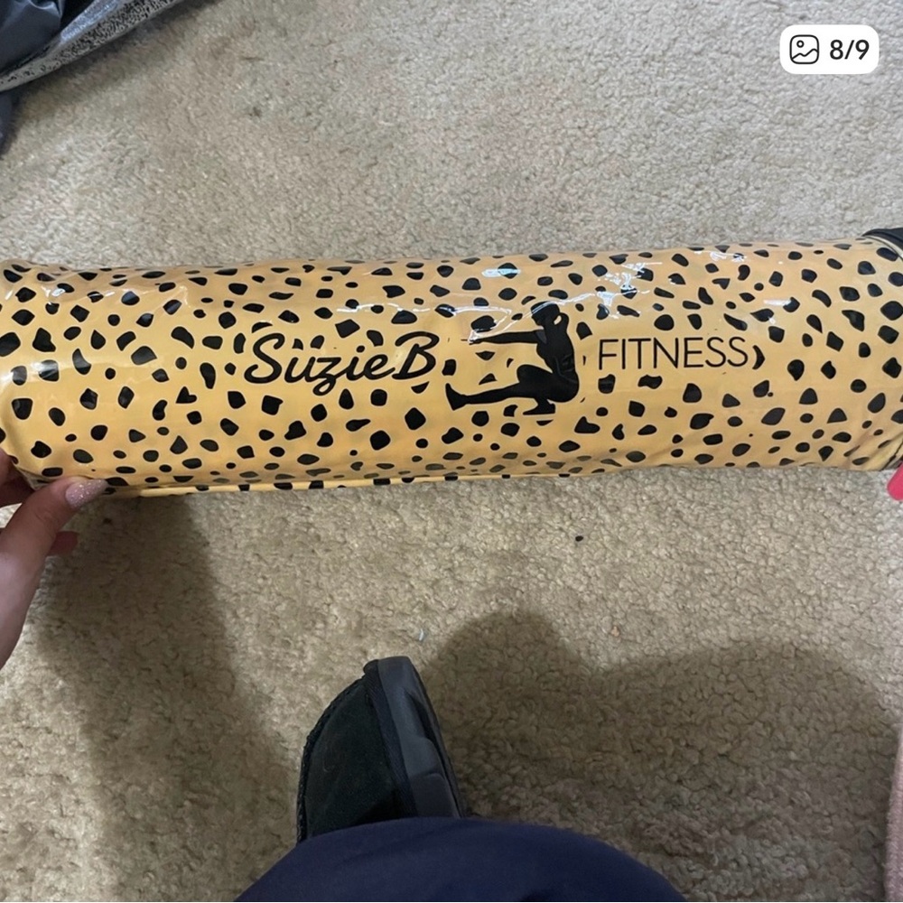 SuzieB Fitness Leopard Print barbell pad